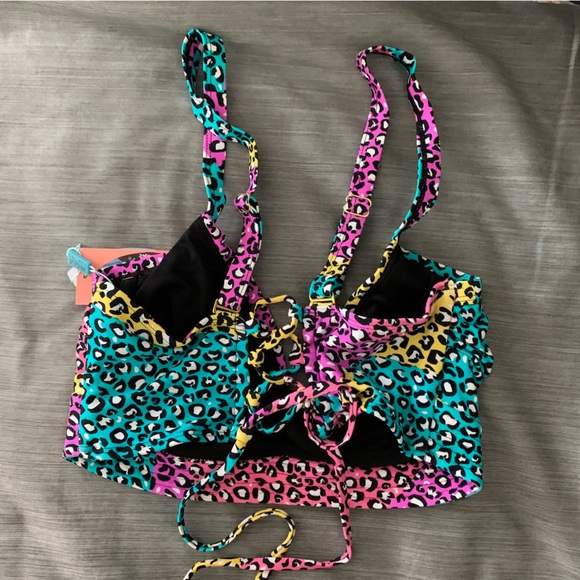 NWT Girls' Bikini Top - Age 6 - Picture 2 of 2